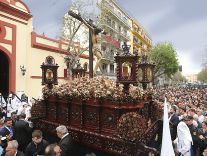 Durante sus primeros siglos, la Hermandad de los Negritos estuvo compuesta exclusivamente por personas de raza negra, tanto esclavizadas como libertas. La hermandad de los negritos de Sevilla, sale en procesión todos los jueves santos. Andalucía,  España