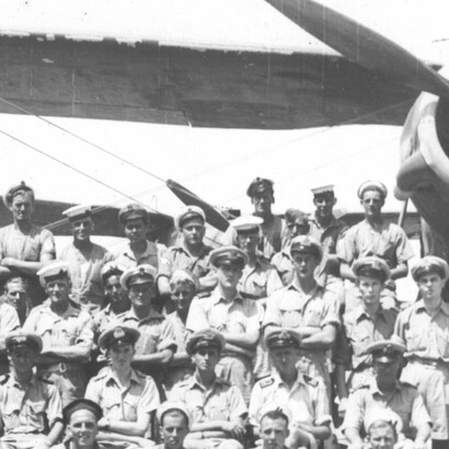 Escuadron Cuerpo naval ingles al norte de Africa. Album familia Neville