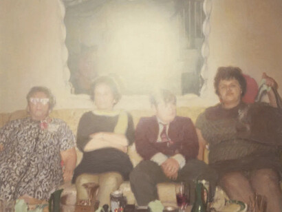 Elisheva Biernoff, Gathering, 2022. Courtesy of Fraenkel Gallery 