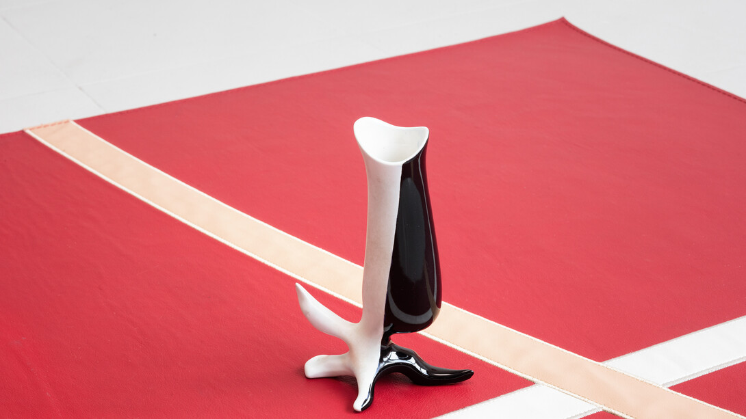 Atelier Biagetti, Yoga, 2015, Leather Carpet, 260x80 cm and Antonia Campi, Untitled, (circa 1950), Ceramic, 20x10 cm. Courtesy of Studiolo, Milan (detail)
