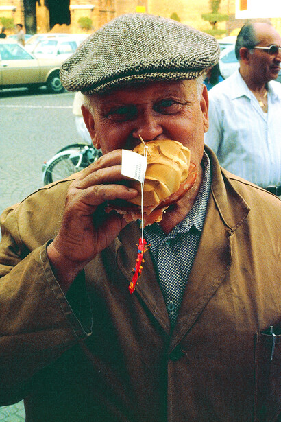 Lorenzo Pezzatini, Natura  Morta - Performance Carpi, 1981, Courtesy the artist