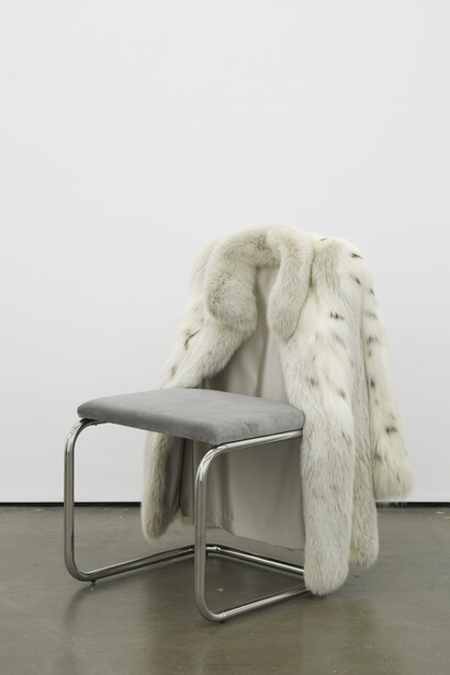 Nicole Wermers, Untitled Chair - CSFX-0, 2015
Vintage fur, steel tubing, upholstery, silk and velvet
85 x 65 x 60 cm / 33.4 x 25.5 x 23.6 in