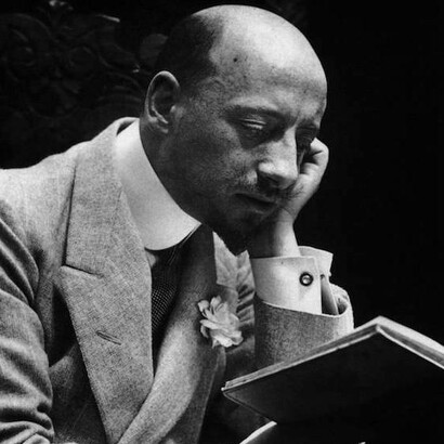 Gabriele D'Annunzio, circa 1904