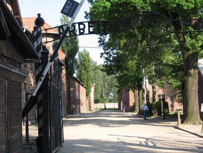 Ingresso ad Auschwitz, foto Gio' Barbieri