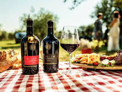 Feudo Antico, Tullum, tinto y tinto reserva