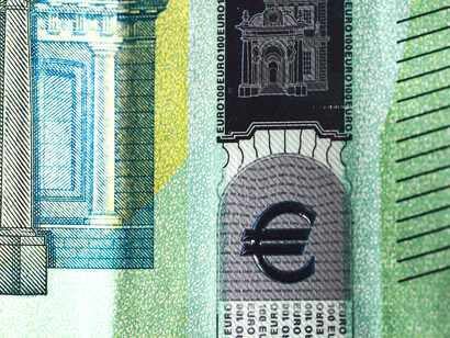 Lorsque des milliards d’euro sont soustraits aux budgets nationaux par la fraude et la corruption, l’Etat n’a plus les ressources pour mener les politiques sociales