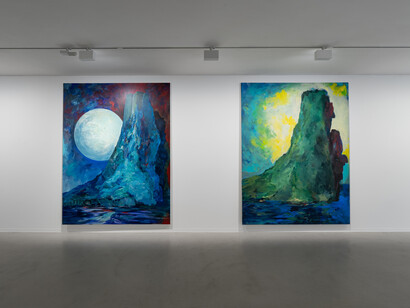 Jacco Olivier, Point Nemo, exhibition view. Courtesy of Galerie Ron Mandos 