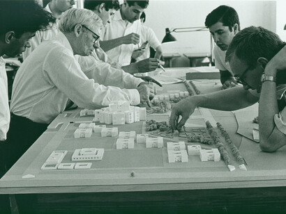 Louis Kahn and employees in model-making, in the late 1960s, Architectural Archives of the Uni. of Pennsylvania, Photo George Alikakosdman