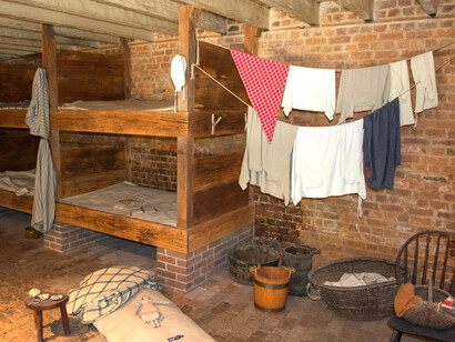 Interior de los cuartos de los esclavos en Mount Vernon