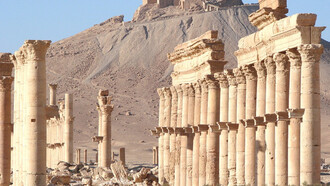 Palmira dopo lo scempio dell'Isis