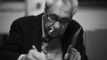 Photographe et cinéaste Elliott Erwitt au WestLicht, le centre de la photographie à Vienne, le 12 juin 2012. Photo par Alfred Weidinger