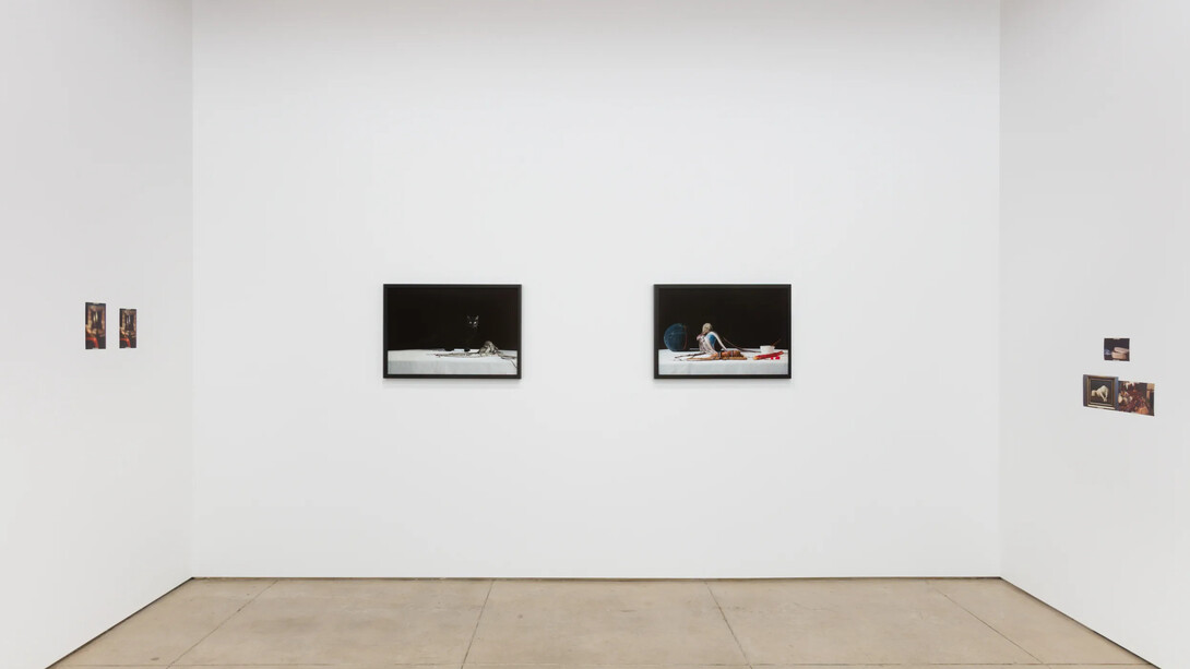 Ohan Breiding, Flaccid candle, rising smoke, exhibition view. Courtesy of Ochi