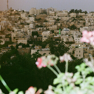 Women Tel Rumeida, Barbara Debeuckelaere, from ‘Om/Mother, 2023-24. Courtesy of FOMU