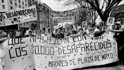 Demonstration in Plaza de Mayo, Buenos Aires, Argentina, on December 9 and 10, 1982, demanding the safe return of the disappeared detainees, the restitution of children to their legitimate families, and freedom for political prisoners