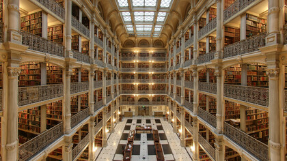 Interior of the George Peabody Library in Baltimore © Matthew Petroff