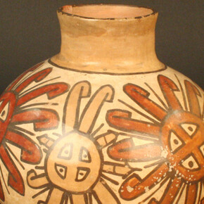 Cántaro

Materiales: Cerámica

Intermedio Temprano 100a.C.- 700 d.C.

Medidas: 153mm de alto