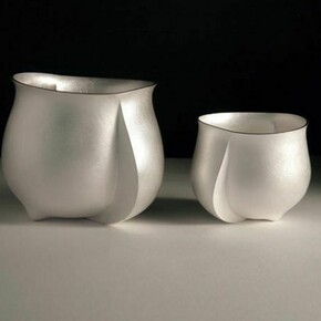 Adi Toch, Small Plump Vessel with inner rim, Segmented Series, 2014