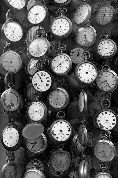 Il cimitero degli orologi