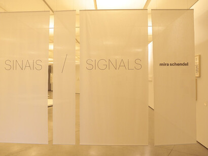 Sinais/Signals Mira Schendel. Courtesy of MAM