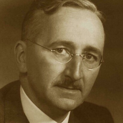 Friedrich von Hayek en su juventud