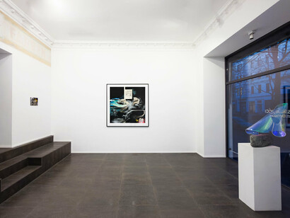 Various artists, La vie en rose, exhibition view. Courtesy of Luisa Catucci Gallery