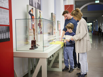 Im bann der bahn. 200 jahre eisenbahn, ausstellungsansicht. Mit freundlicher genehmigung des Technischen Museums Wien