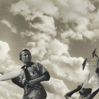 Aleksandr Rodčenko and Warwara Stepanowa
Giovani piloti di alianti.
Bozza di una doppia pagina per la rivista “USSR in
Costruzione”
1933,
cartoncino, fotomontaggio
Collezione del Moscow House of Photography
Museum
© A. Rodchenko – V. Stepanova Archive
© Moscow House of Photography Museum