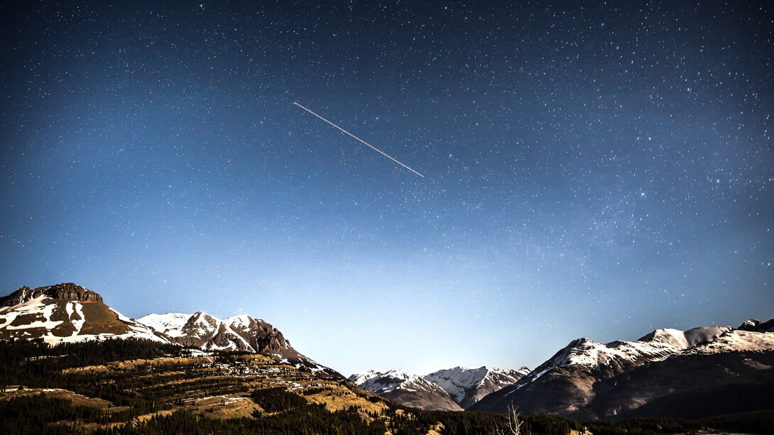 Dal nostro infinitamente piccolo ci confrontiamo con l’immensamente grande