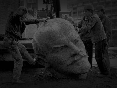 After the fall of the USSR, the elimination of the Stalin cult of personality and the excess of power of the Stalinist period extends to most of the communist bloc