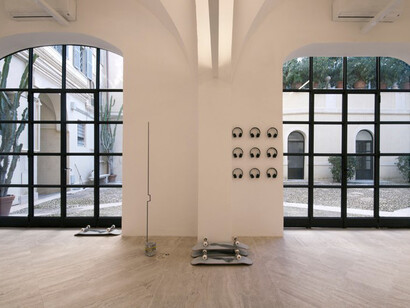 Rowena Harris, 
Skin on Skin (Looking for my Soul),
Skin On Skin (Outlines)