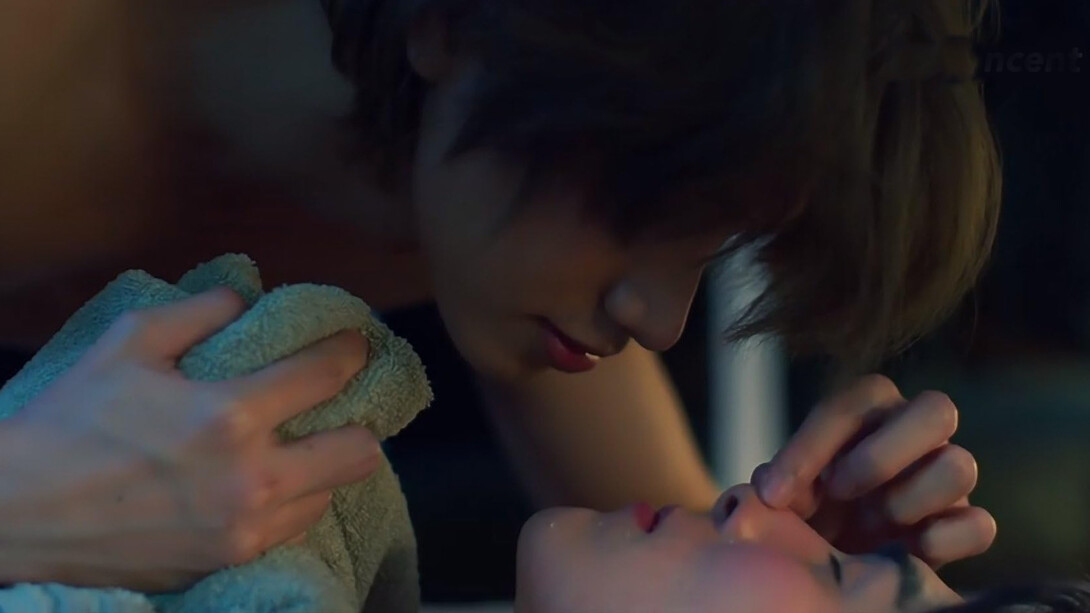 Top Form es una serie tailandesa que combina drama, crítica social y representación LGBTQ+ con una narrativa potente y contemporánea