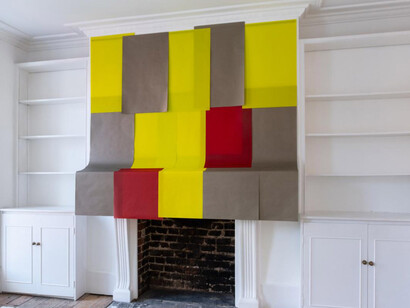 Lizzie Munn, Small fabric, exhibition view. Courtesy of Patrick Heide Contemporary Art 