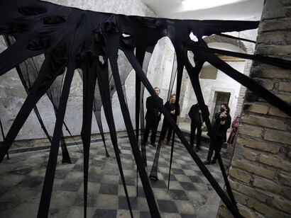 Mostra Texture of Resistance, opere di Maria Elisa D’Andrea e Giulia Nelli