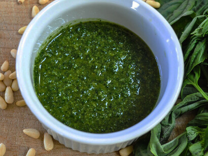 Un salsa leggera, per condire i primi piatti