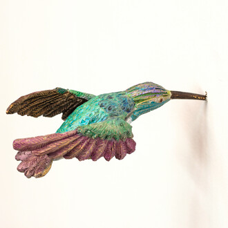 Efrain Almeida, Hummingbirds, 2014 Bronze policromático, 10 peças, 13 x 8 x 12 cm (cada), Ediçăo de 3. Photo: Eduardo Ortega, Cortesia Galeria Fortes Vilaça 