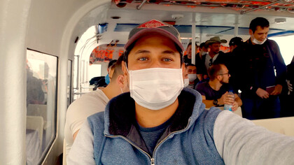 Julio Salazar en el traslado al Marella Explorer 2