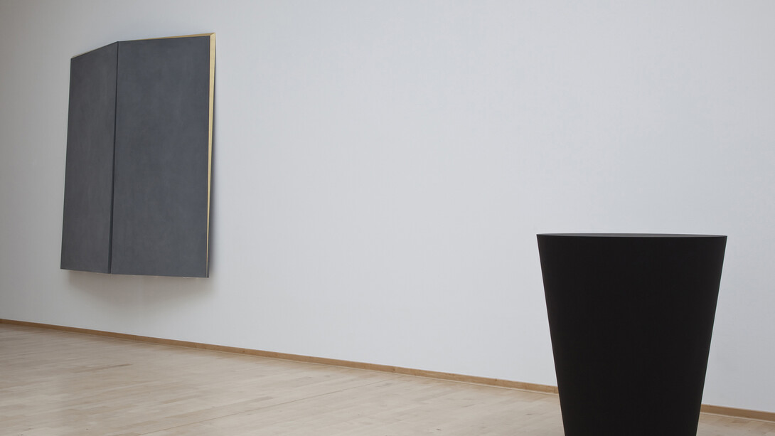 Ettore Spalletti, Veduta della mostra, Museum Kurhaus Kleve, 2009, Foto: Werner J. Hannappel