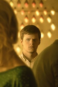 Una delle immagini usate come locandine per il film Boy Erased, 2018