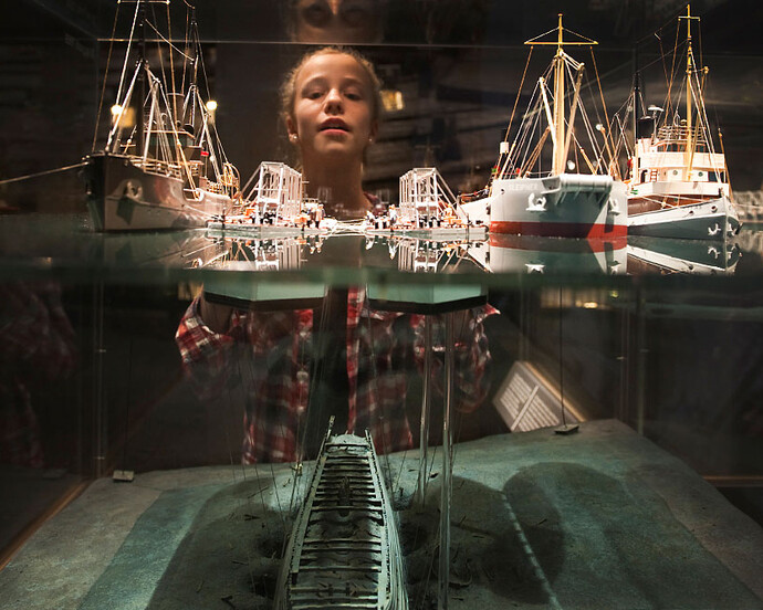 The Salvaging. Courtesy of The Vasa Museum 