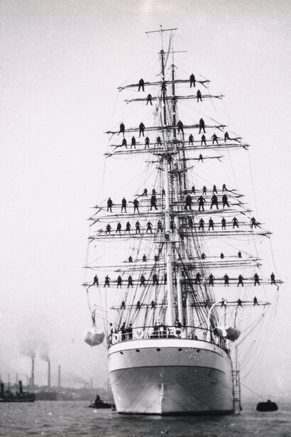The five lives of the frigate Suomen Joutsen, piece in exhibition. Courtesy of Forum Marinum