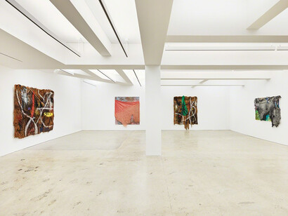 (Un)Covered. Courtesy of Nahmad Contemporary