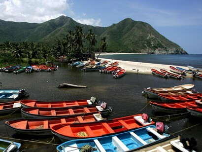 Chuao, Venezuela. Barcas junto al mar