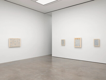 Park Seo-Bo, The newspaper ecritures, 2022–23, ehxibition view. Courtesy of White Cube