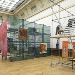 Tanya Lukin Linklater and Duane Linklater, Crested/mâcistan, exhibition view. Courtesy of Galerie Rudolfinum