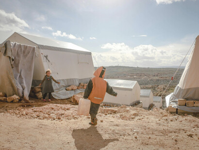 Campamento de refugiados en la fronte sur de los EE.UU.