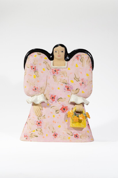 Maryam Yousif, Habibti in Printed Fabric Dress, 2023, glazed stoneware, 18 1⁄2x14x6 inches. Courtesy of the artist and The Pit Gallery