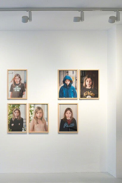Zehn. Courtesy of Galerie Peter Sillem