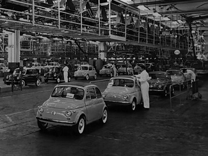 The “500” small light, saving fuel car