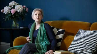 Clare Mackintosh 