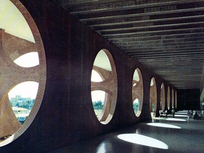 Obra de Louis Kahn em Daca (Bangladesh)